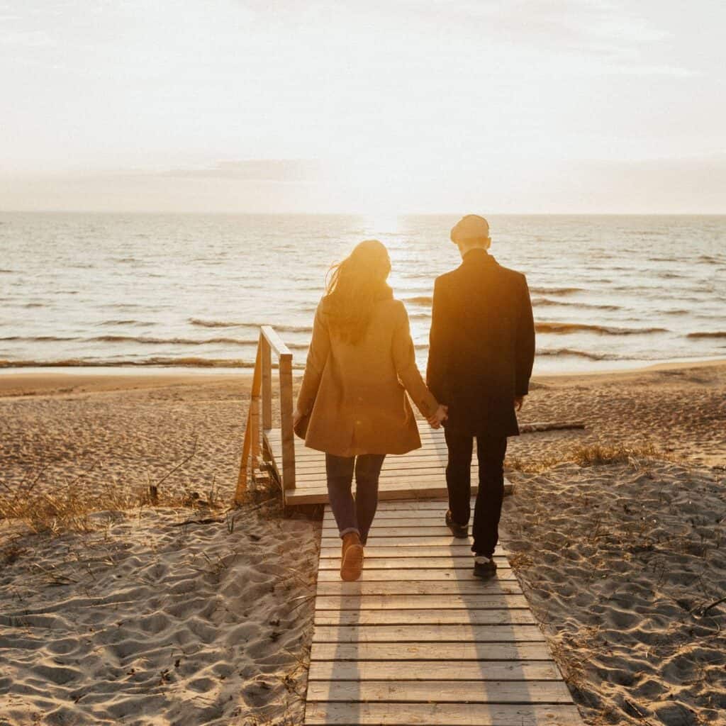 couple holding hands